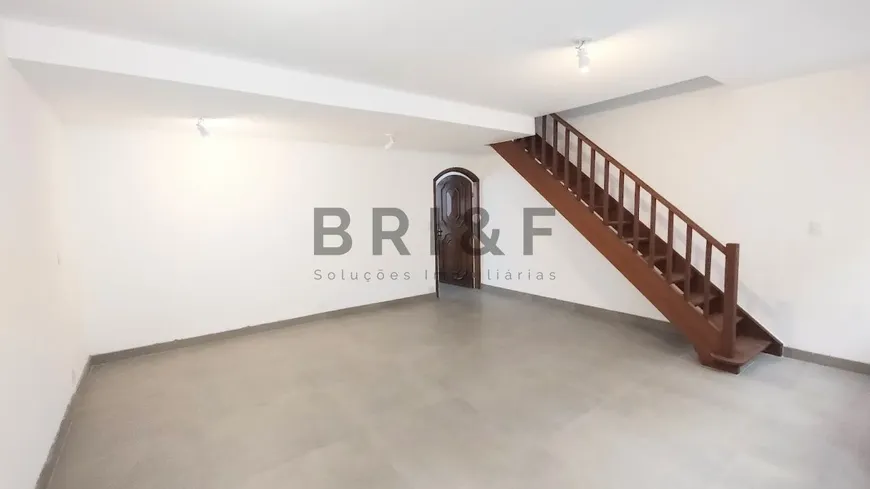 Foto 1 de Casa com 3 Quartos para alugar, 113m² em Brooklin, São Paulo