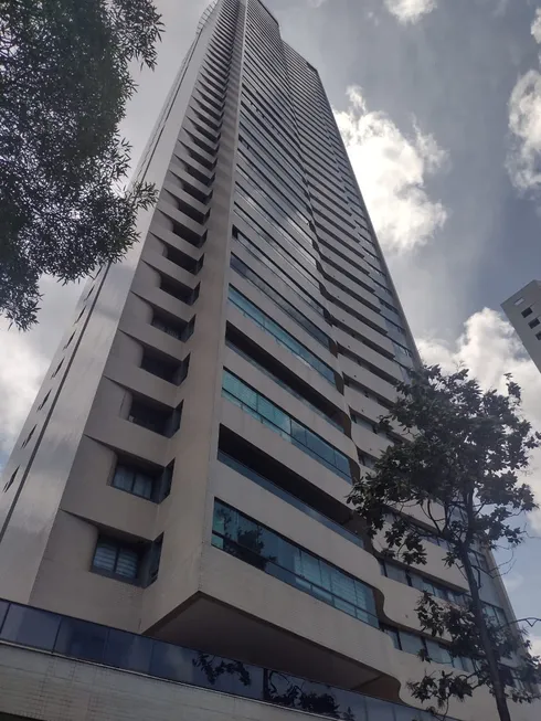 Foto 1 de Apartamento com 4 Quartos à venda, 300m² em Santana, Recife