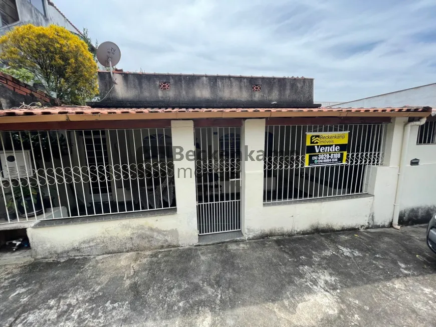 Foto 1 de Casa com 2 Quartos à venda, 215m² em São Jorge, Pinheiral