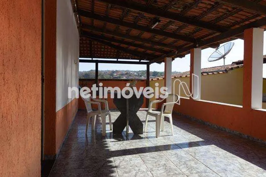 Foto 1 de Casa com 3 Quartos à venda, 330m² em São Judas Tadeu, Florestal