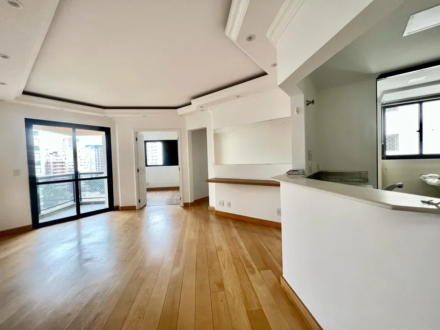 Foto 1 de Apartamento com 2 Quartos à venda, 57m² em Moema, São Paulo