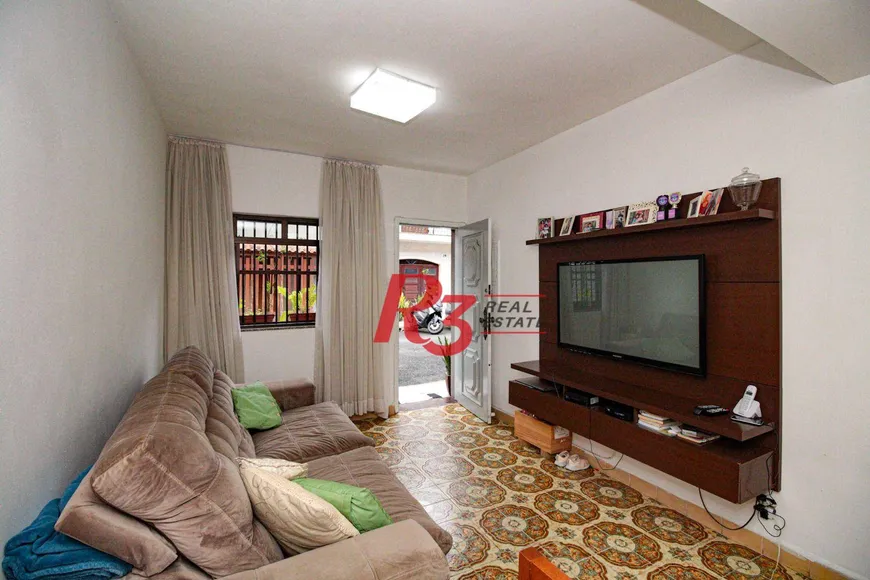 Foto 1 de Casa com 2 Quartos à venda, 72m² em Ponta da Praia, Santos