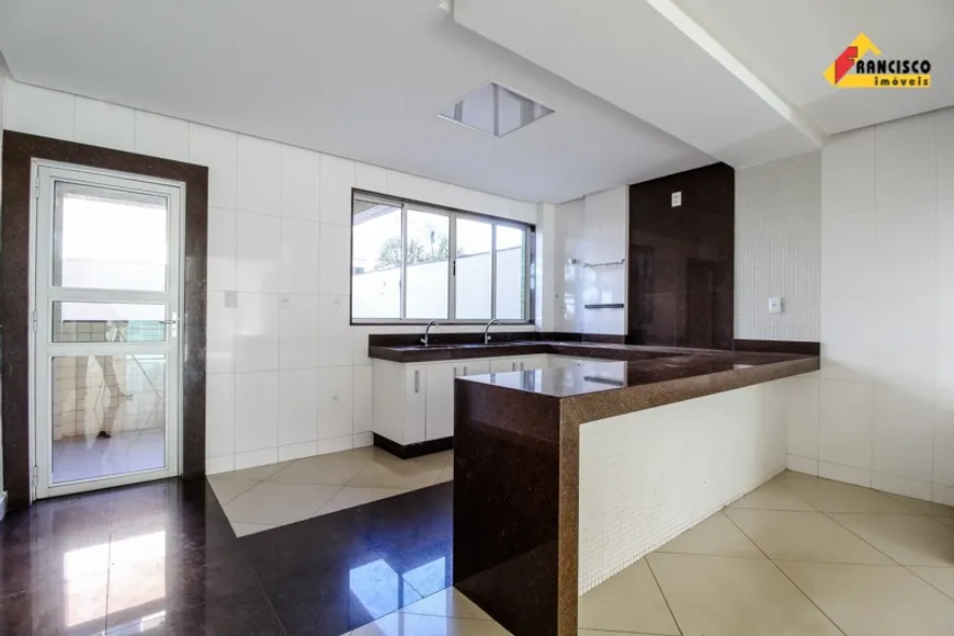 Foto 1 de Apartamento com 3 Quartos à venda, 196m² em Sidil, Divinópolis