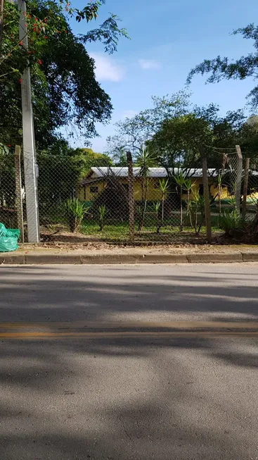 Foto 1 de Fazenda/Sítio com 4 Quartos à venda, 190m² em Chácaras São José, São José dos Campos