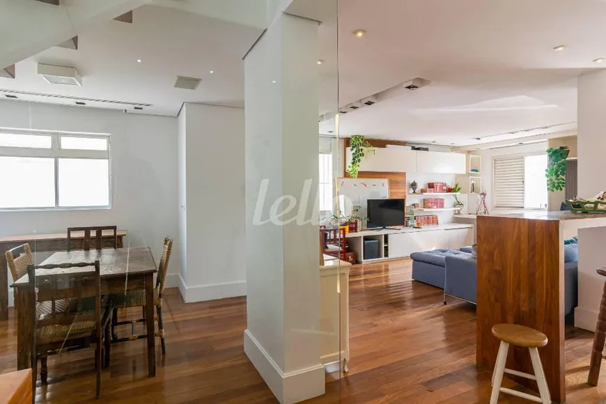 Foto 1 de Apartamento com 1 Quarto para alugar, 115m² em Vila Madalena, São Paulo