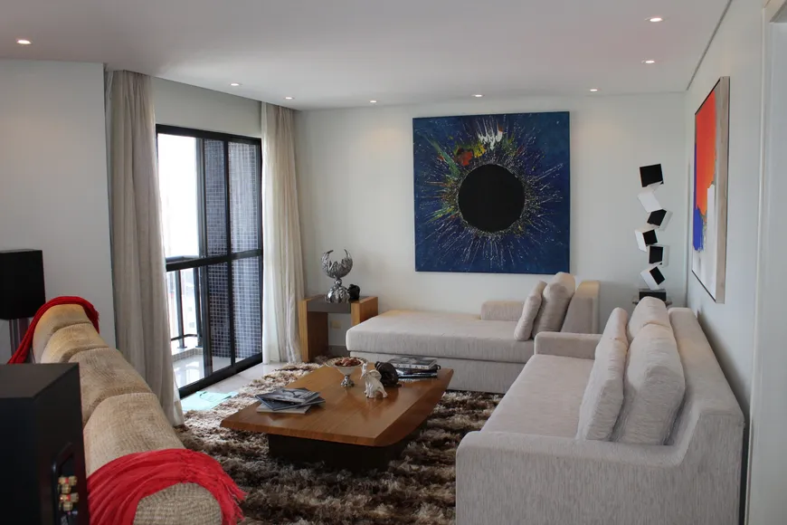 Foto 1 de Apartamento com 3 Quartos à venda, 227m² em Bigorrilho, Curitiba