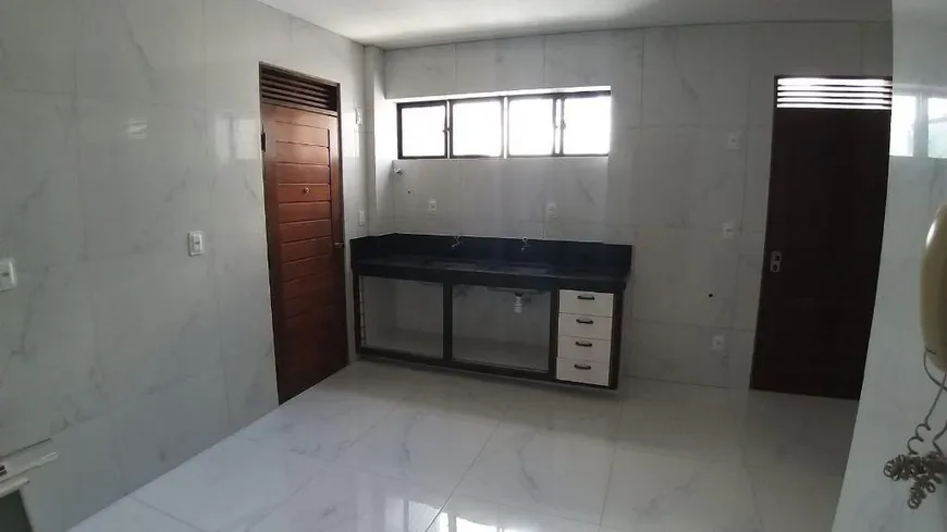 Foto 1 de Apartamento com 4 Quartos à venda, 194m² em Tambaú, João Pessoa