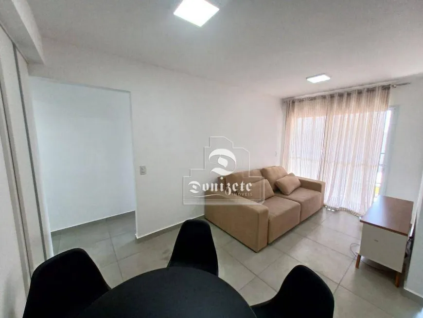 Foto 1 de Apartamento com 2 Quartos para alugar, 53m² em Vila Sao Pedro, Santo André