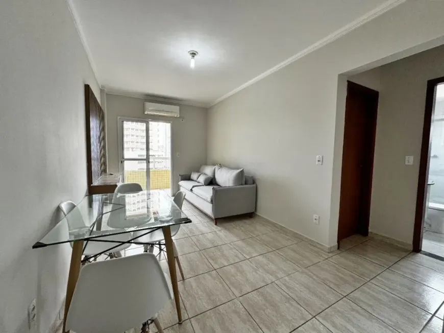 Foto 1 de Apartamento com 2 Quartos à venda, 69m² em Aviação, Praia Grande