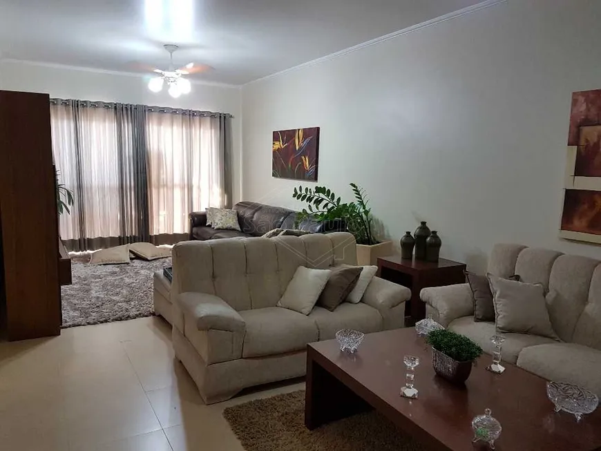 Foto 1 de Apartamento com 3 Quartos à venda, 180m² em Centro, Araraquara