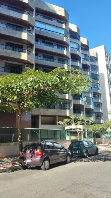 Foto 1 de Apartamento com 4 Quartos à venda, 340m² em Praia da Costa, Vila Velha