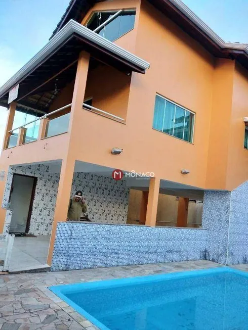 Foto 1 de Casa com 3 Quartos à venda, 246m² em Jardim Icaraiba, Peruíbe