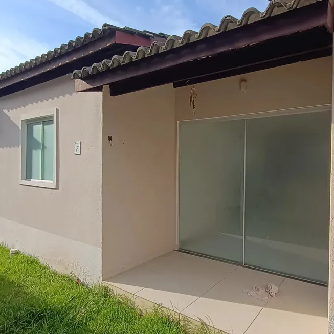 Foto 1 de Casa de Condomínio com 2 Quartos à venda, 62m² em Ipitanga, Lauro de Freitas