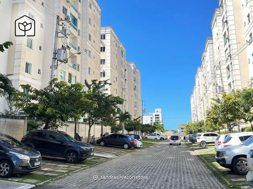 Foto 1 de Apartamento com 2 Quartos à venda, 60m² em Buraquinho, Lauro de Freitas