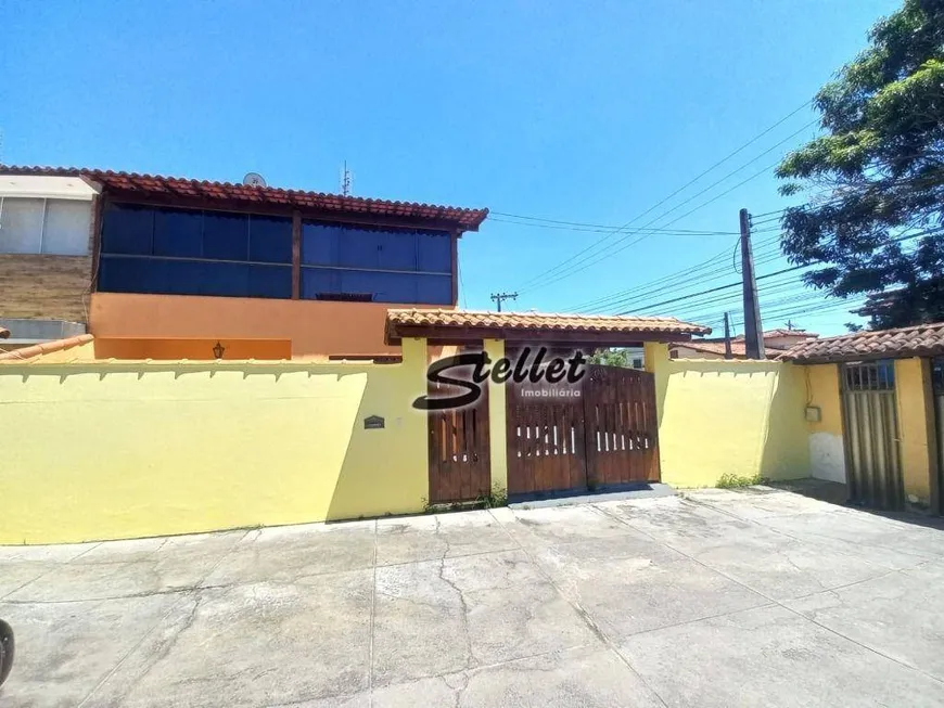 Foto 1 de Casa com 3 Quartos à venda, 100m² em Extensão do Bosque, Rio das Ostras
