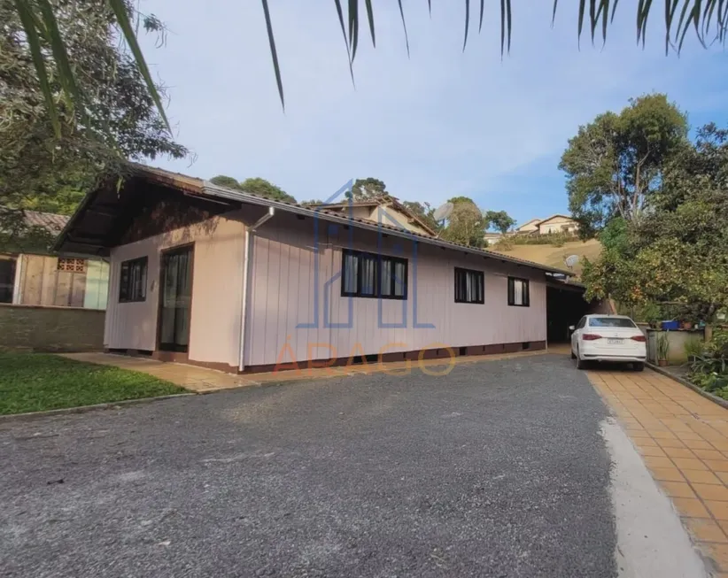 Foto 1 de Casa com 3 Quartos à venda, 200m² em 25 De Julho, São Bento do Sul