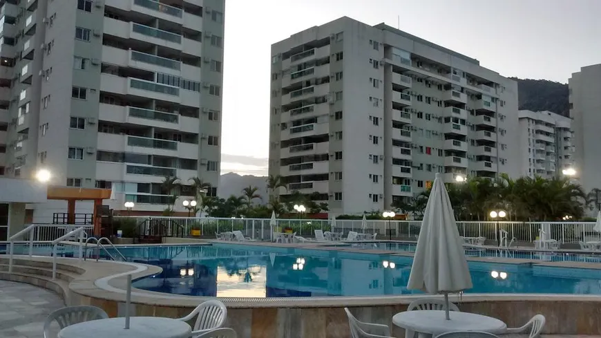 Foto 1 de Apartamento com 2 Quartos à venda, 67m² em Camorim, Rio de Janeiro