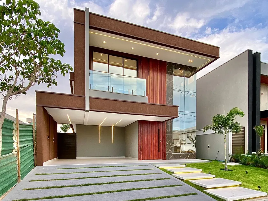 Foto 1 de Casa de Condomínio com 4 Quartos à venda, 256m² em Cidade Alpha, Eusébio