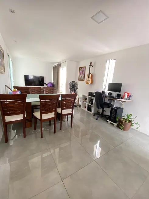 Foto 1 de Casa de Condomínio com 2 Quartos à venda, 70m² em Vila de Abrantes Abrantes, Camaçari