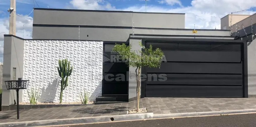 Foto 1 de Casa com 3 Quartos à venda, 133m² em Jardim Residencial Vilar, Votuporanga