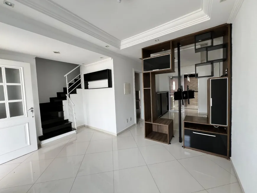 Foto 1 de Casa de Condomínio com 3 Quartos à venda, 112m² em Jardim Sao Carlos, Sorocaba