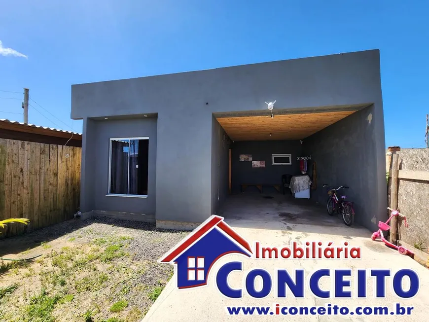 Foto 1 de Casa com 2 Quartos à venda, 75m² em Harmonia, Imbé