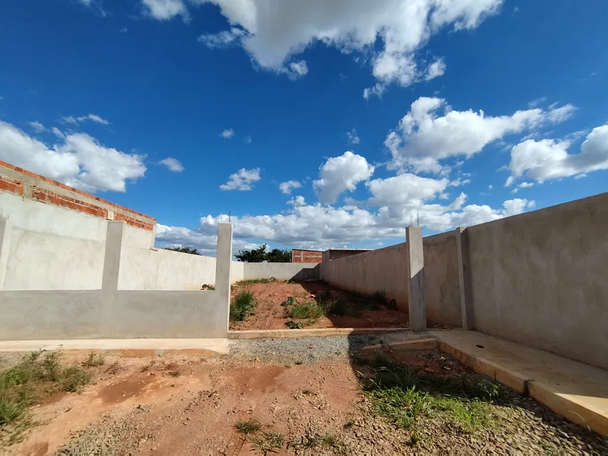 Foto 1 de Lote/Terreno à venda, 310m² em Taguatinga Norte, Brasília