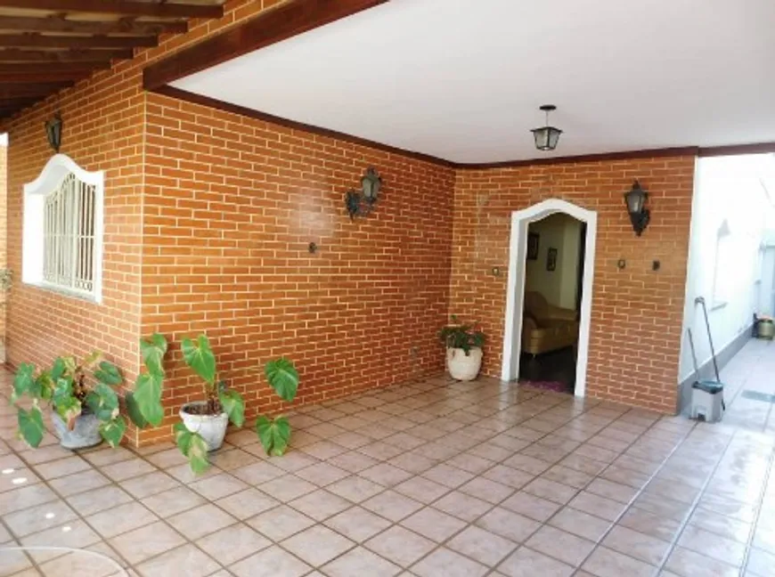 Foto 1 de Casa com 3 Quartos à venda, 74m² em Antônio Bezerra, Fortaleza