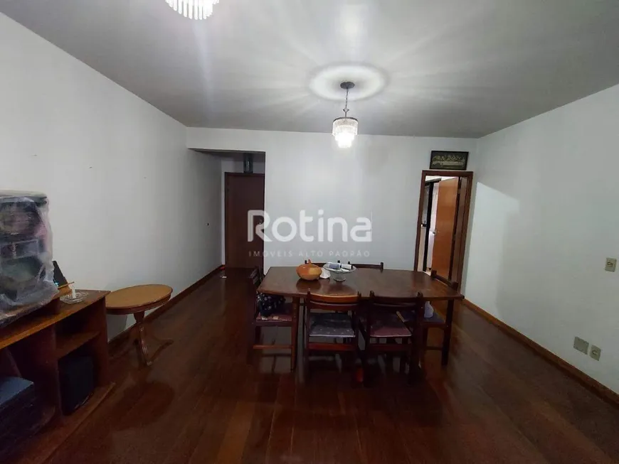 Foto 1 de Apartamento com 3 Quartos à venda, 106m² em Centro, Uberlândia