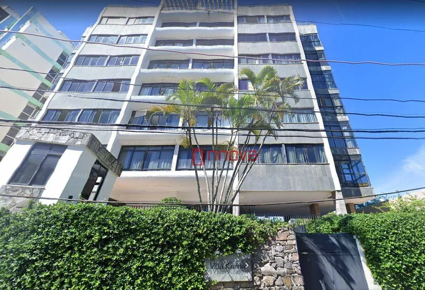 Foto 1 de Apartamento com 4 Quartos à venda, 192m² em Armação, Salvador