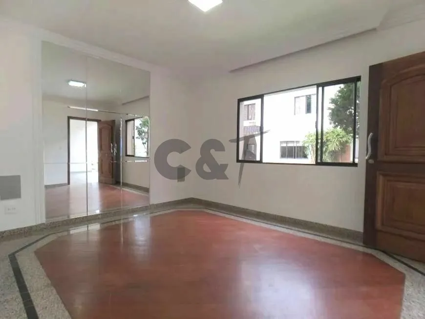 Foto 1 de Casa de Condomínio com 3 Quartos à venda, 171m² em Campo Belo, São Paulo