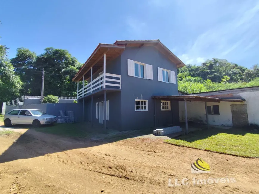 Foto 1 de Casa com 3 Quartos à venda, 760m² em Vila Santo Antônio, Imbituba