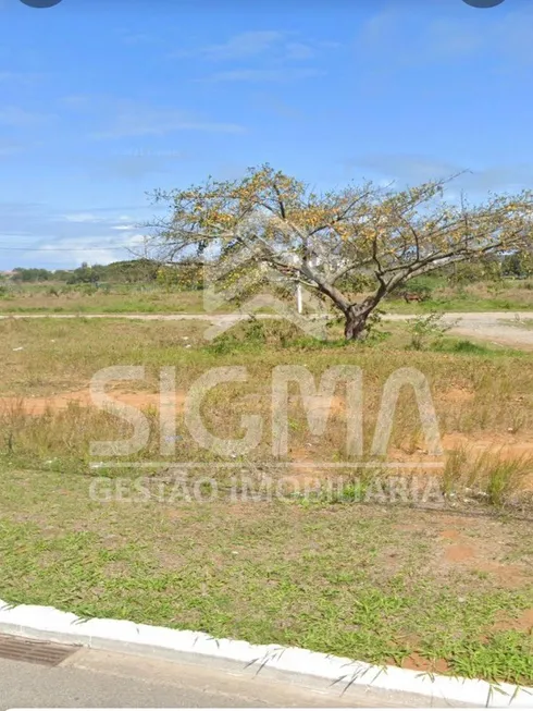 Foto 1 de Lote/Terreno à venda, 365m² em Ajuda de Baixo, Macaé