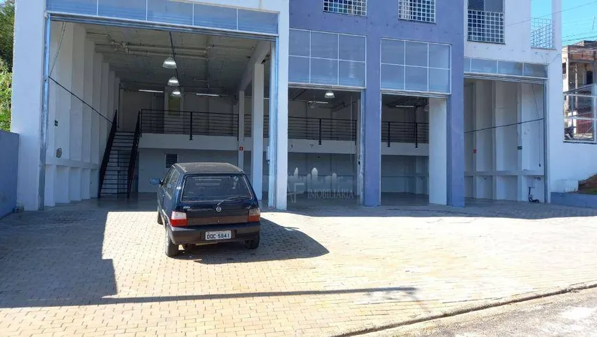 Foto 1 de Galpão/Depósito/Armazém para alugar, 300m² em Quinta das Frutas, Taubaté