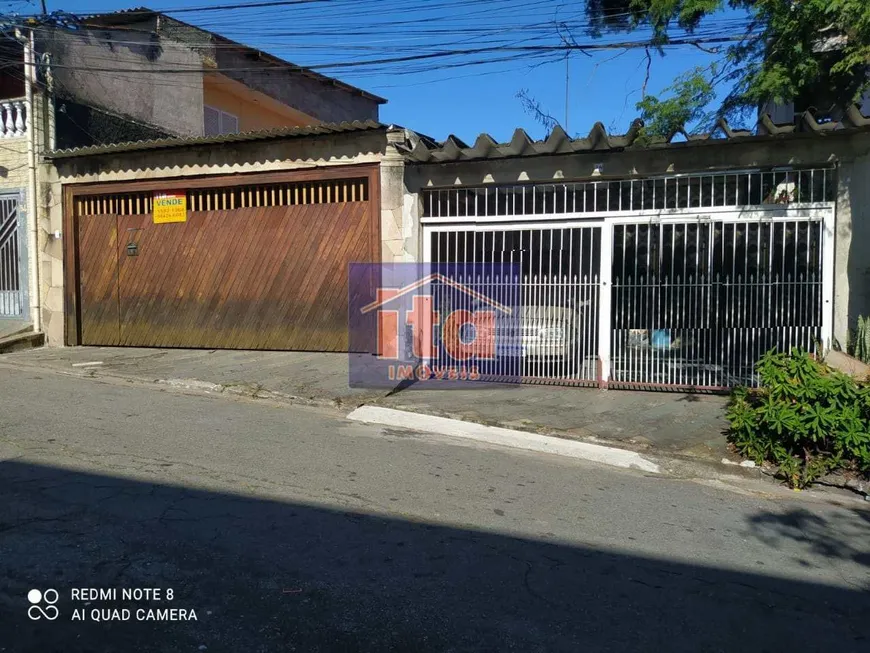 Foto 1 de Casa com 3 Quartos à venda, 180m² em Cidade Domitila, São Paulo