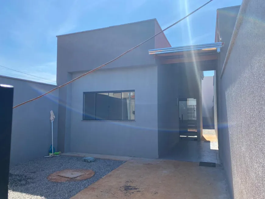 Foto 1 de Casa com 2 Quartos à venda, 70m² em Residencial Nova Canaa, Trindade