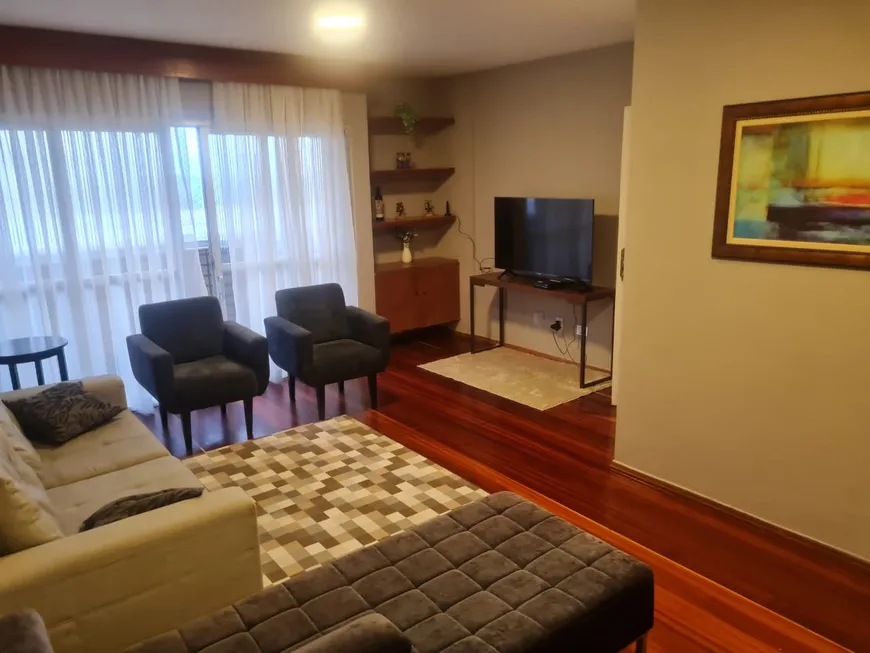 Foto 1 de Apartamento com 3 Quartos para alugar, 128m² em Boa Viagem, Recife