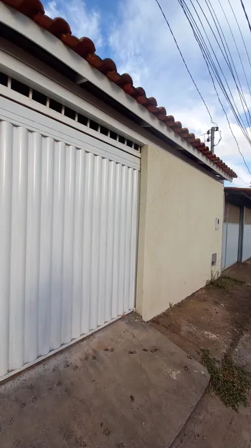 Foto 1 de Casa com 3 Quartos à venda, 68m² em Valparaizo II, Valparaíso de Goiás