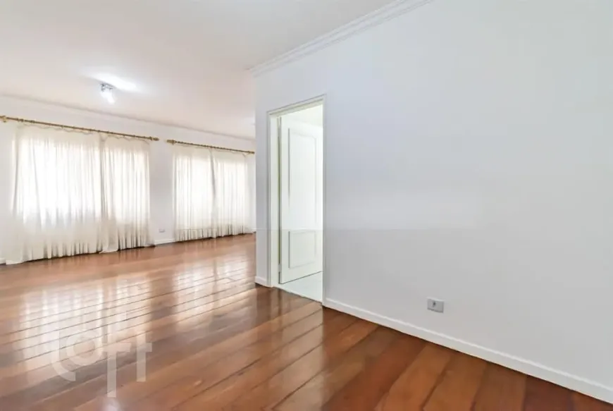 Foto 1 de Apartamento com 3 Quartos à venda, 117m² em Itaim Bibi, São Paulo