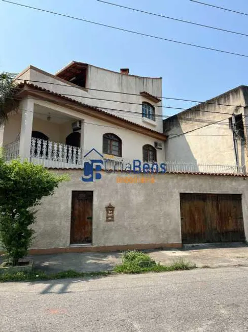 Foto 1 de Casa com 3 Quartos à venda, 280m² em Piedade, Rio de Janeiro