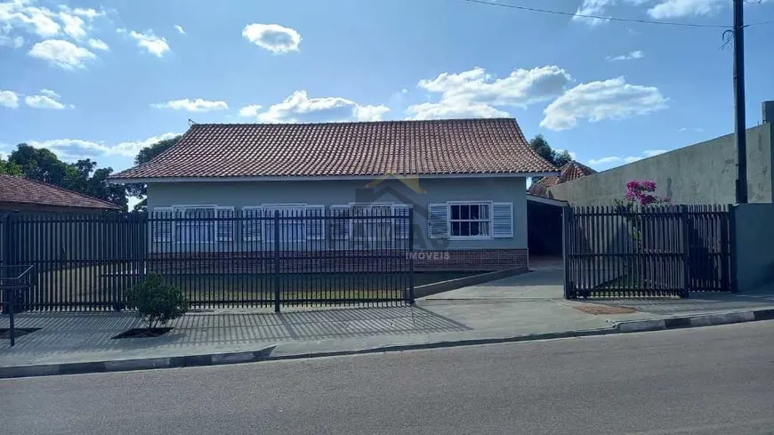 Foto 1 de Casa com 4 Quartos à venda, 390m² em BAIRRO PINHEIRINHO, Vinhedo