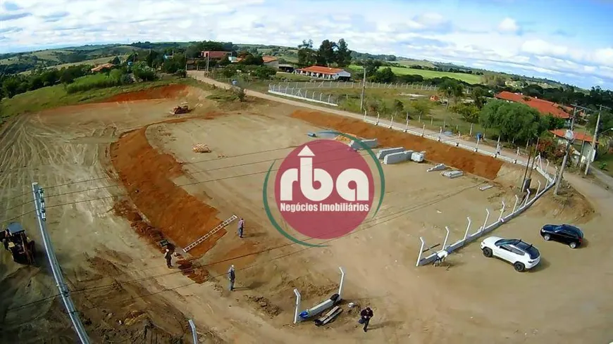 Foto 1 de Lote/Terreno à venda, 20000m² em Iperozinho, Capela do Alto