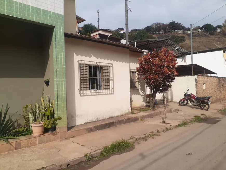 Foto 1 de Casa com 2 Quartos à venda, 189m² em Vale Suiço, Ponte Nova