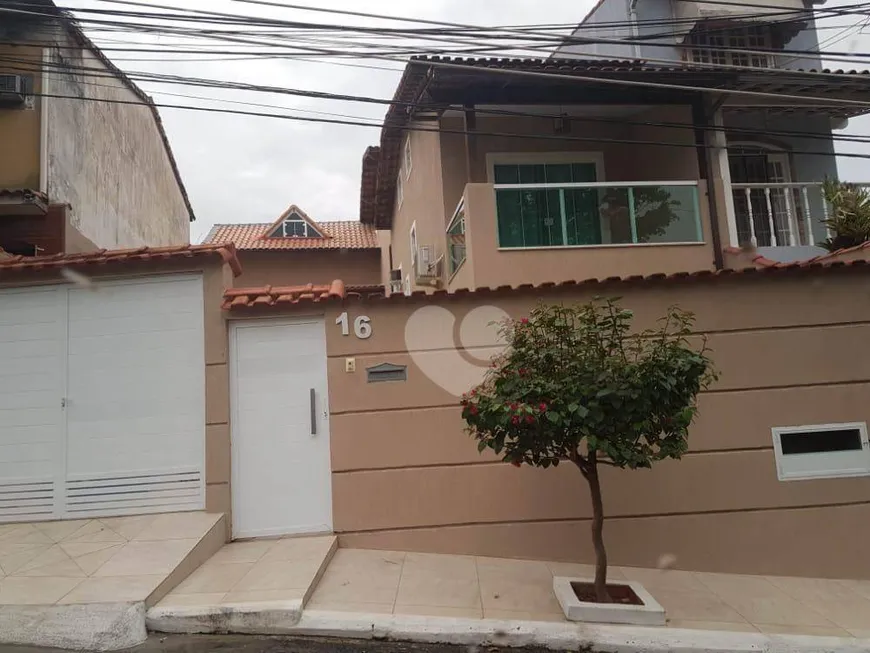 Foto 1 de Casa de Condomínio com 4 Quartos à venda, 85m² em Taquara, Rio de Janeiro