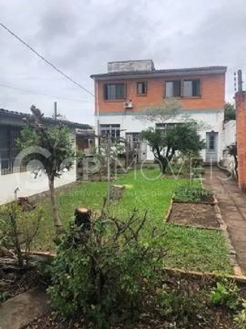 Foto 1 de Sobrado com 3 Quartos à venda, 294m² em Santa Maria Goretti, Porto Alegre