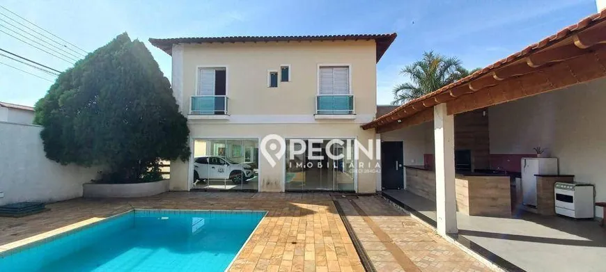 Foto 1 de Casa com 3 Quartos para venda ou aluguel, 400m² em Bela Vista, Rio Claro