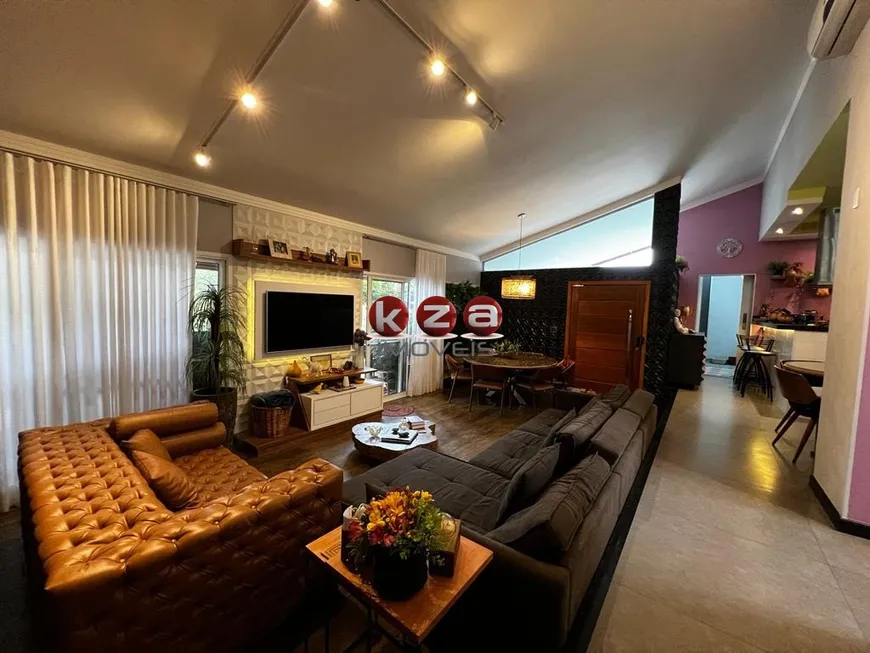 Foto 1 de Casa de Condomínio com 4 Quartos à venda, 400m² em Jardim Jurema, Valinhos