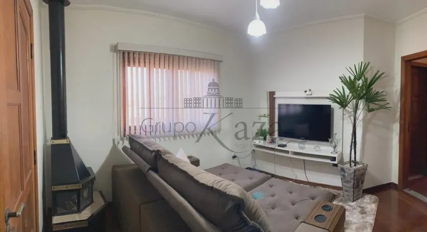 Foto 1 de Sobrado com 3 Quartos à venda, 152m² em Jardim Terras de Santa Helena, Jacareí