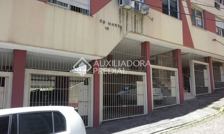 Foto 1 de Apartamento com 2 Quartos à venda, 52m² em Medianeira, Porto Alegre