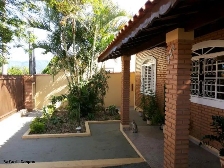 Foto 1 de Casa com 3 Quartos à venda, 150m² em Jardim Mariluz, São Pedro